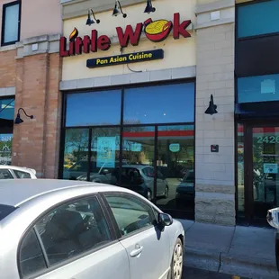 This place! Little wok!