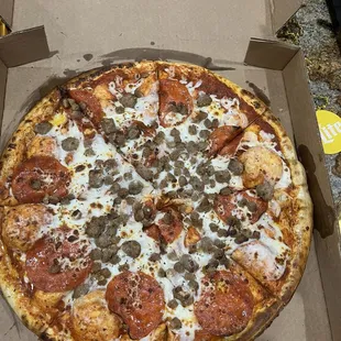 Meat Sweats Pizza. Really good pie and great ranch dressing.