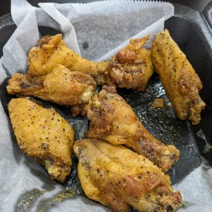 8 PC Wangz Combo - Lemon Pepper,
 Comes with fries and drink