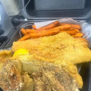 Southern Fried Catfish and 6PC wings, served with Sweet potato fries.