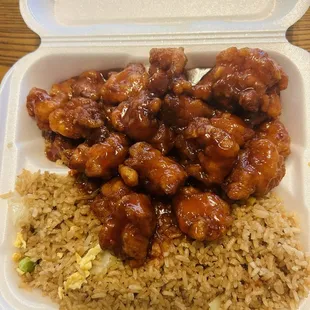 General chicken lunch special