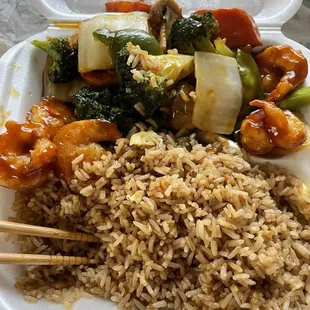 Shrimp and vegetables lunch combo. Fried rice was ONLY rice and small piece of egg- no veggies, no pork pieces, just rice.