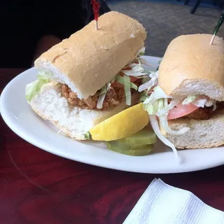 Garlic Oyster Poboy