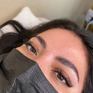 Brow lamination &amp; brow wax