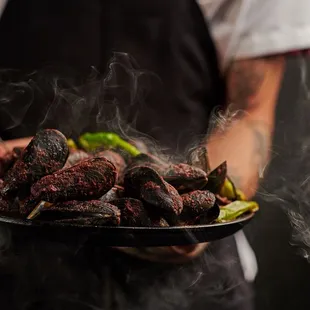 Cast Iron Mussels