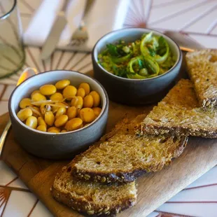 Build a Board: Fava &amp; Avocado Mash and Snacking Beans - IG: @nelson_eats