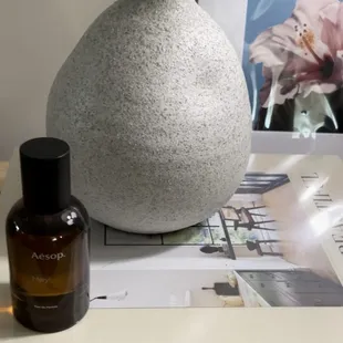 Ceramic vase with organic finish