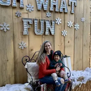 Mommy and Soren by the entrance, they have several places on the property for pictures to be taken.