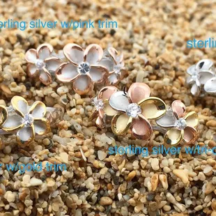 Beautiful new ring! Available on our website with FREE (US) shipping! Also available at our booth as supplies last...