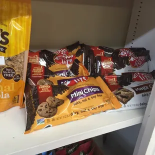 donuts, food, dough desserts