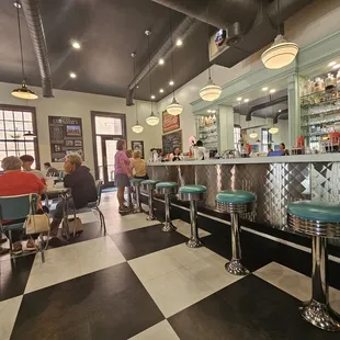 diners at the bar