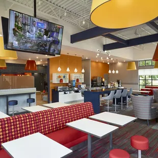 New Lobby and Breakfast Area