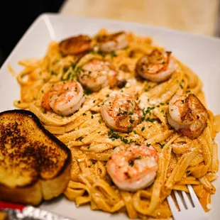 pasta dish, pasta, food