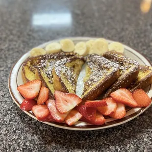 Strawberry banana, French toast