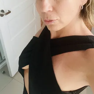 Rachel G.