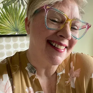 Tami N.