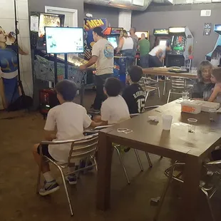 Kids love virtual reality