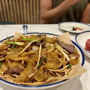 Beef noodles (non-steamed)