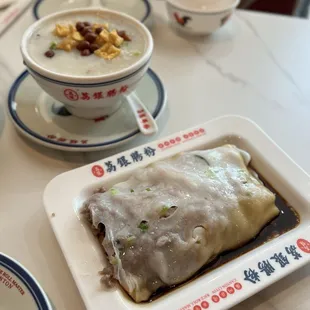 Combo with Three Treasures Rice Roll and Liyin Porridge