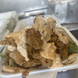 Catfish Po&apos;Boy
