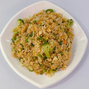  plate of fried rice with broccoli