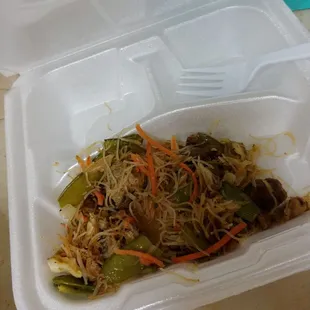 Pancit (the last tiny bit they had left)