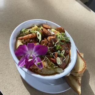 Loaded Seafood Grits and Toast!