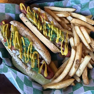 Chicago Dog Basket