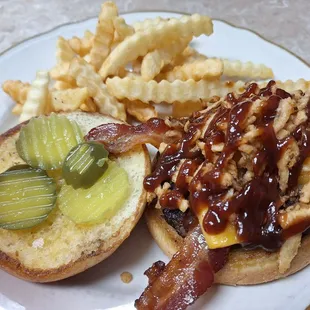 Smokehouse burger lookin&apos; good