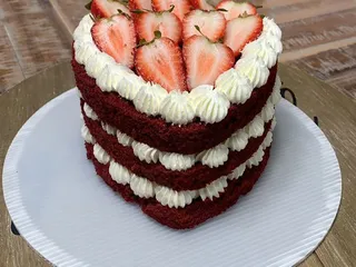 The Elegant Cake