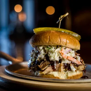 Memphis Style Pulled Pork Sandwich