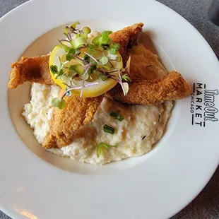 Catfish and grits