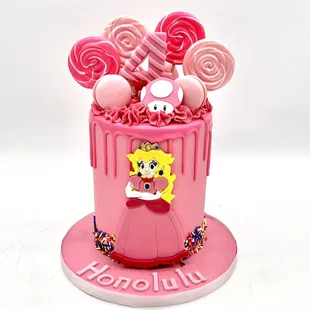 Princess peach theme cake