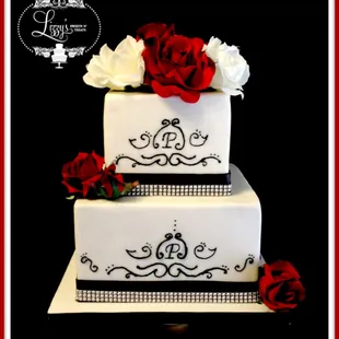 Black White &amp; Red wedding cake