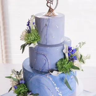 We absolutely loved this cake! It not only looked amazing but it was the best tasting wedding cake! **Photography by Robert Godridge**