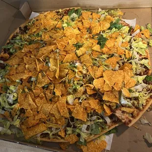 16&quot; Taco Pizza