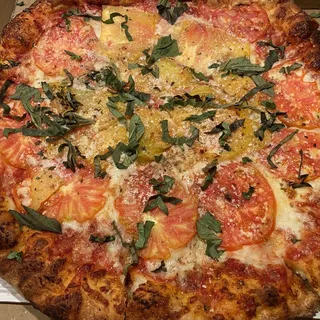Maria & Suzanne's Special Pizza