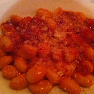 Gnocchi con Sugo