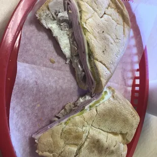 Cubano
