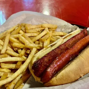 Plain dog and San Marcos blonde beer