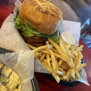 Cream cheese jalapeño burger