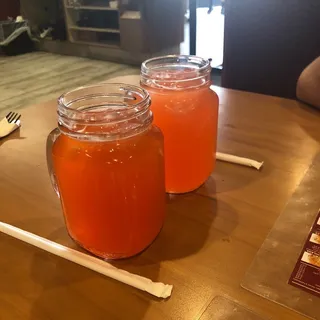 Fresh Strawberry Lemonade