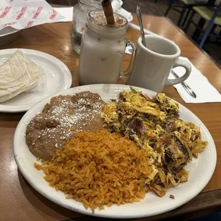Machaca Plate