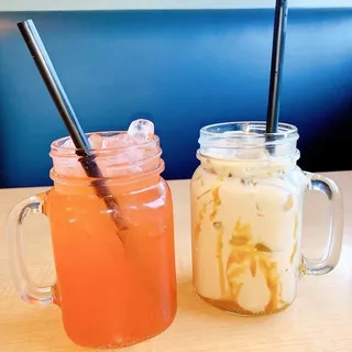Fresh Strawberry Lemonade