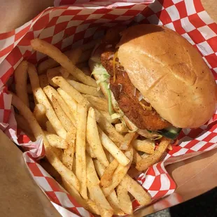 Kids fried chicken slider, coleslaw, pickles,cheese, special sauce