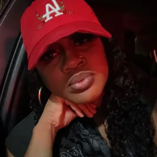 Symoni L.