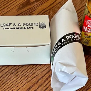 BEST ITALIAN DELI YO. GREAT FOR LUNCH. SIT DOWN YO OR TAKE UR SANDWICHES WITH U. THEY DONT MIND!