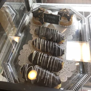 Eclairs