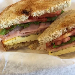 Breakfast sandwich with ham