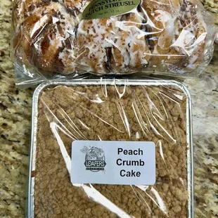 PA-Dutch streusel and peach crumb cake